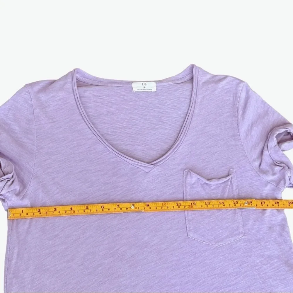 T. La Anthropologie Short Sleeve Purple Flowy Classic V-Neck Pocket Tee. Medium. - Picture 4 of 7